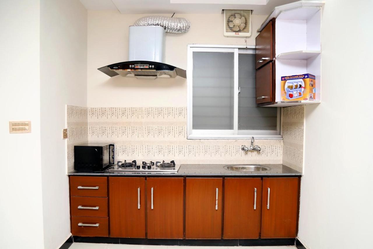 Adara Suites Lahore Buitenkant foto
